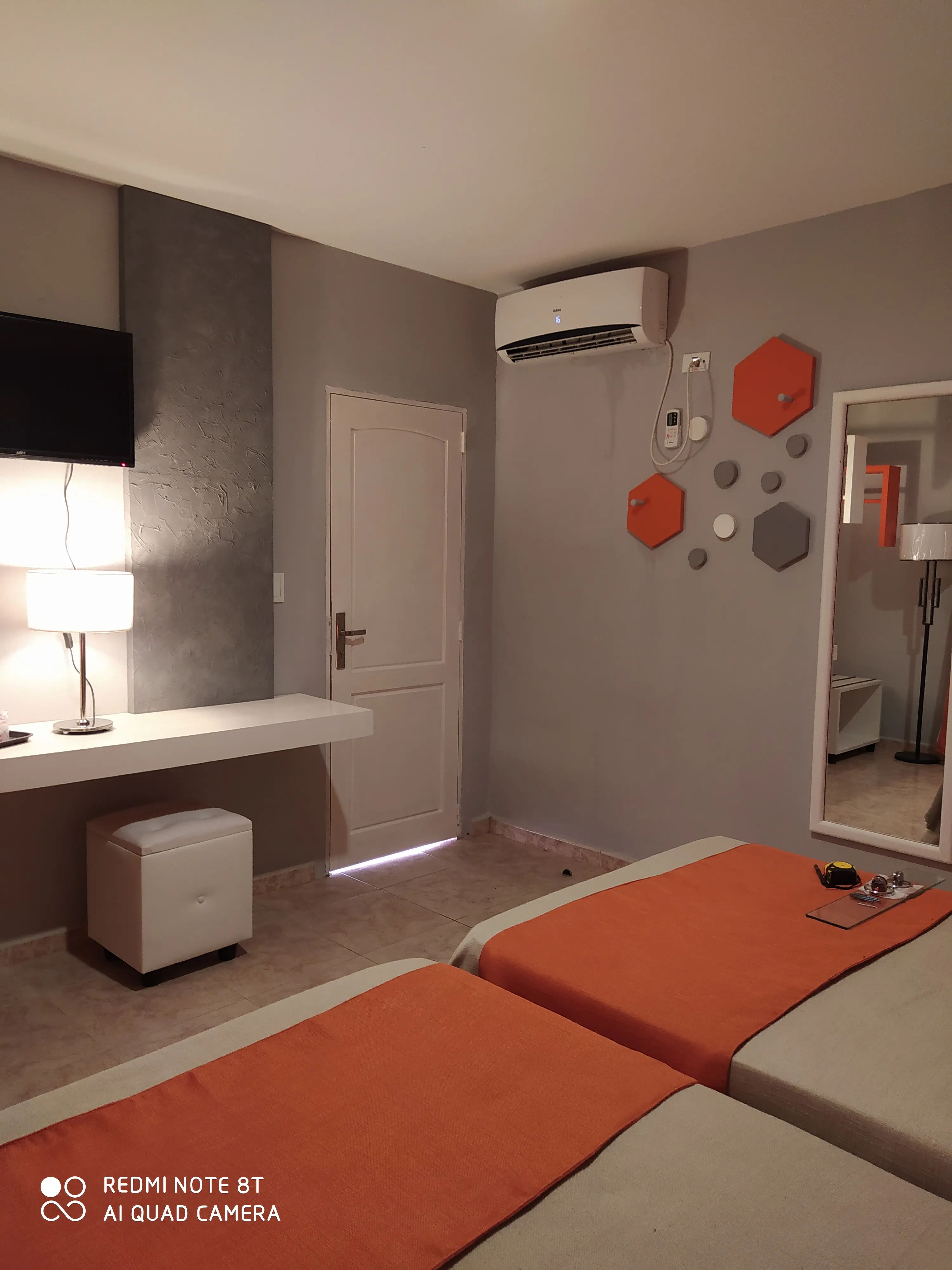 Habitación Motel SF - Acabados